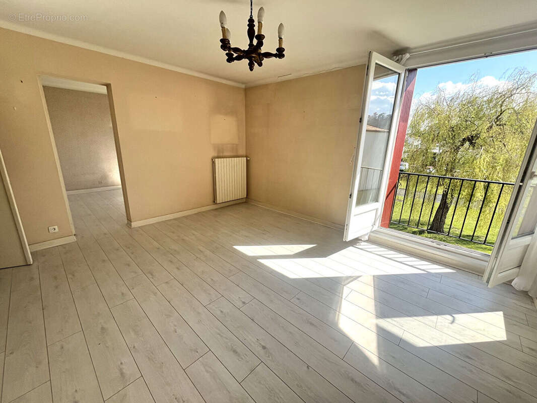 Appartement à URRUGNE