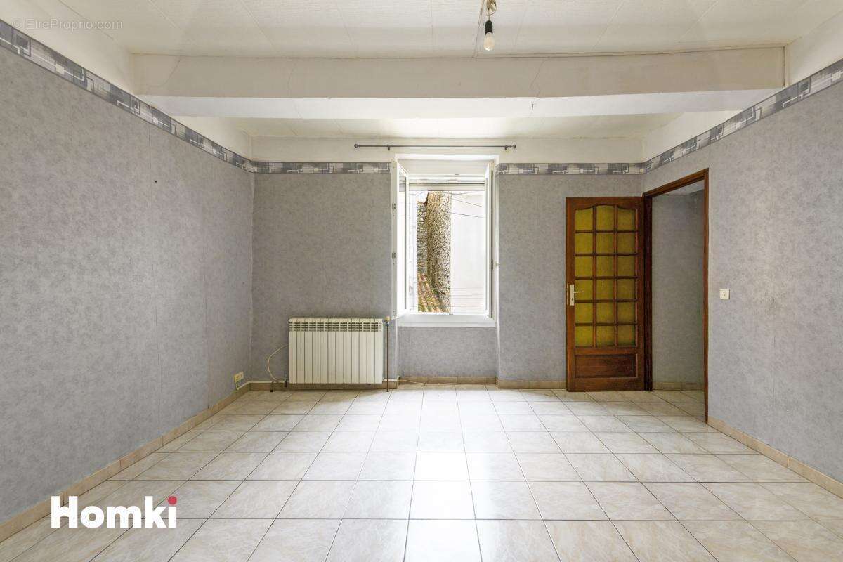 Appartement à SAINT-HIPPOLYTE-DU-FORT