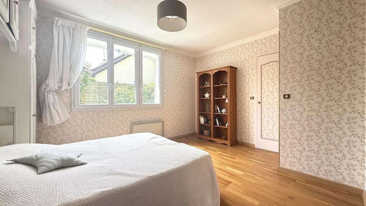 Maison à BOUFFEMONT