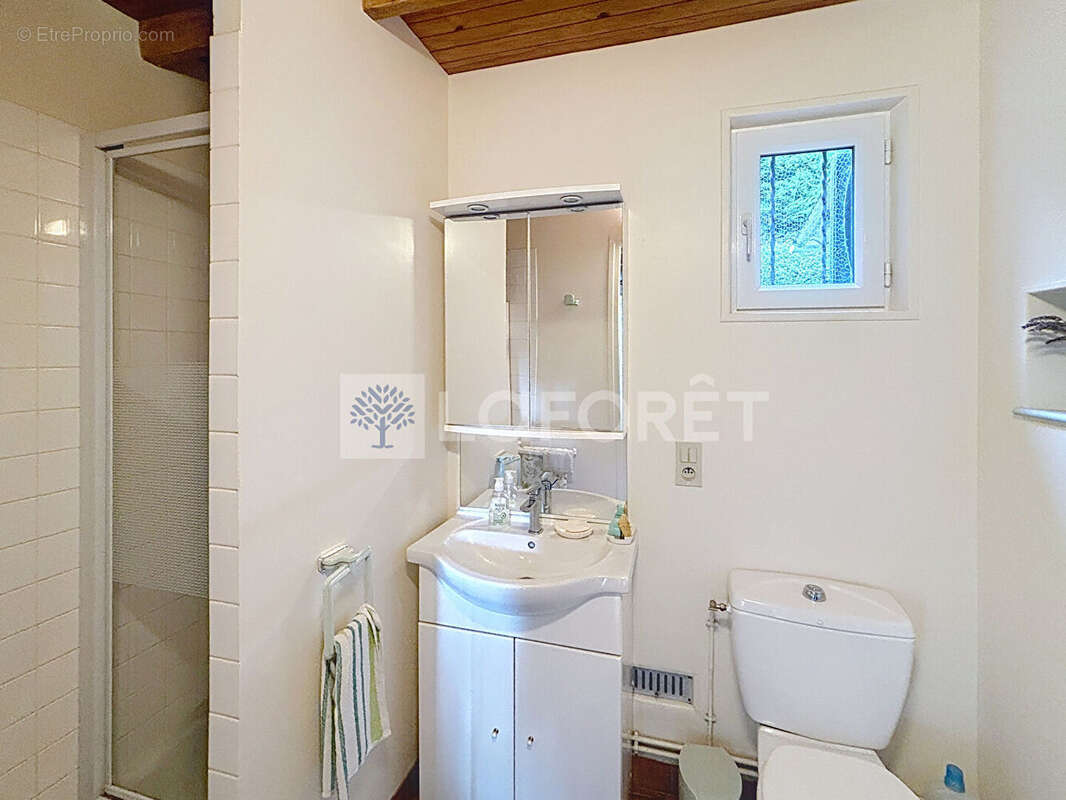 Maison à SAINT-MARTIN-AUX-BUNEAUX