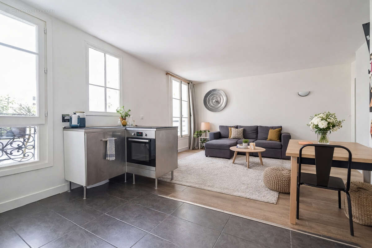 Appartement à PARIS-19E