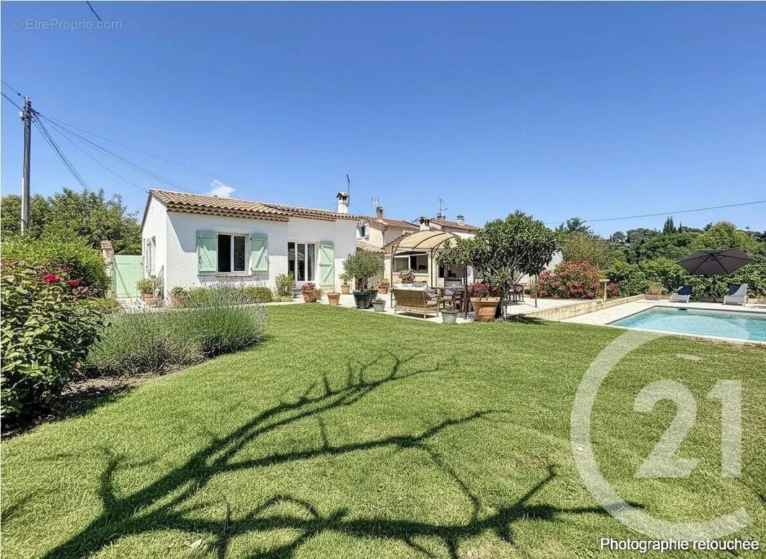 Maison à MOUGINS