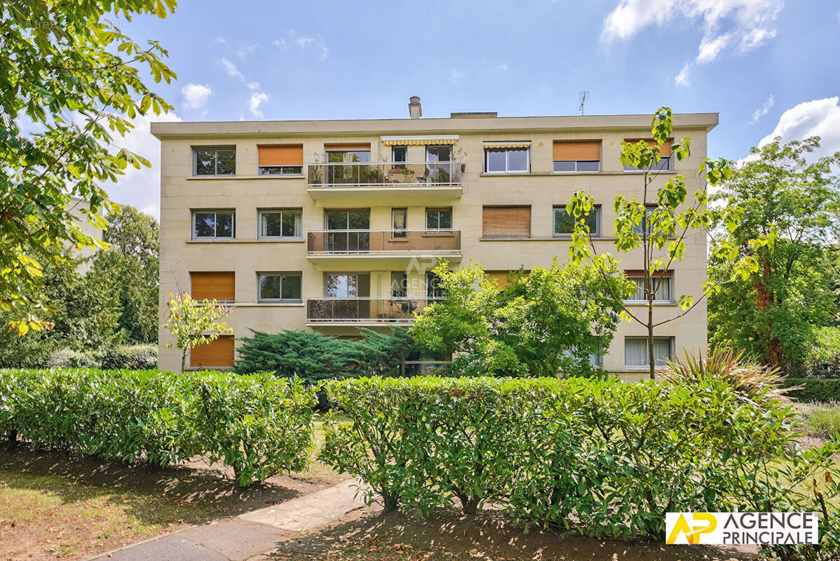 Appartement à MAISONS-LAFFITTE