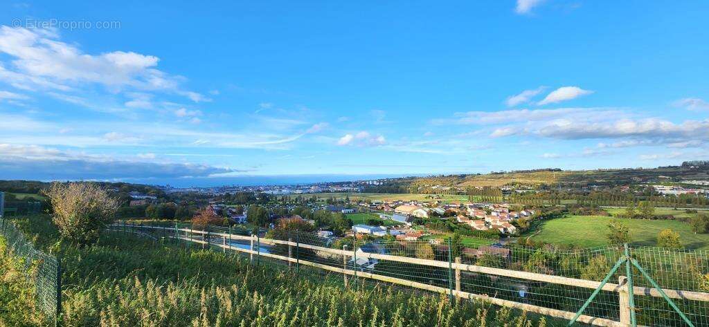 Maison à ROUXMESNIL-BOUTEILLES