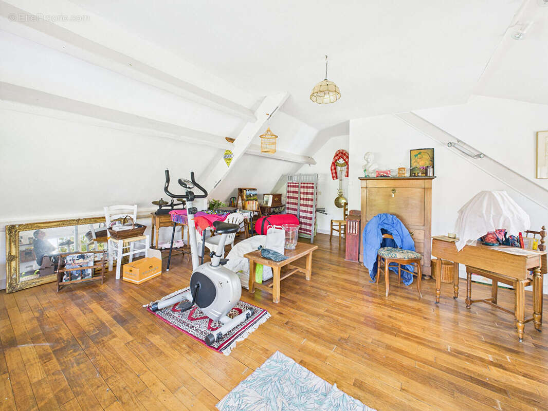 Maison à NOGENT-LE-ROI