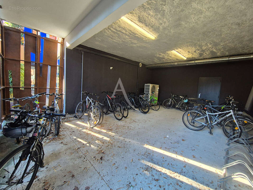 Appartement T3 Nantes, rue de Crucy avec terrasse et garage - photo 10