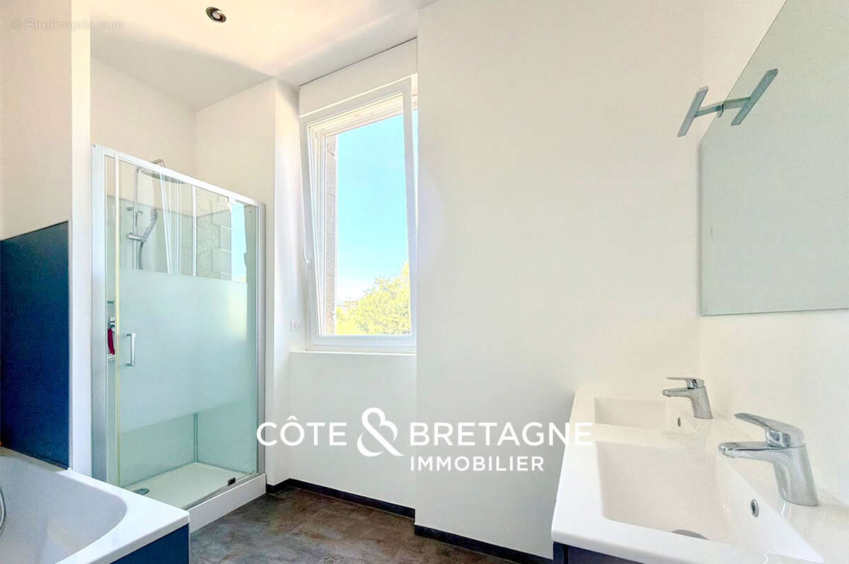 Maison bourgeoise de caractere à vendre à saint-brieuc avec jardin clos  réf : 2026143 - photo 13