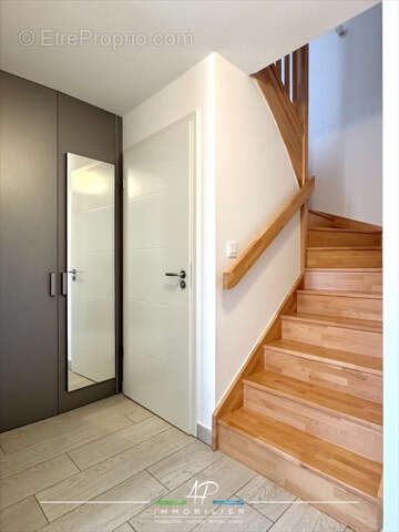 Maison à VAROIS-ET-CHAIGNOT