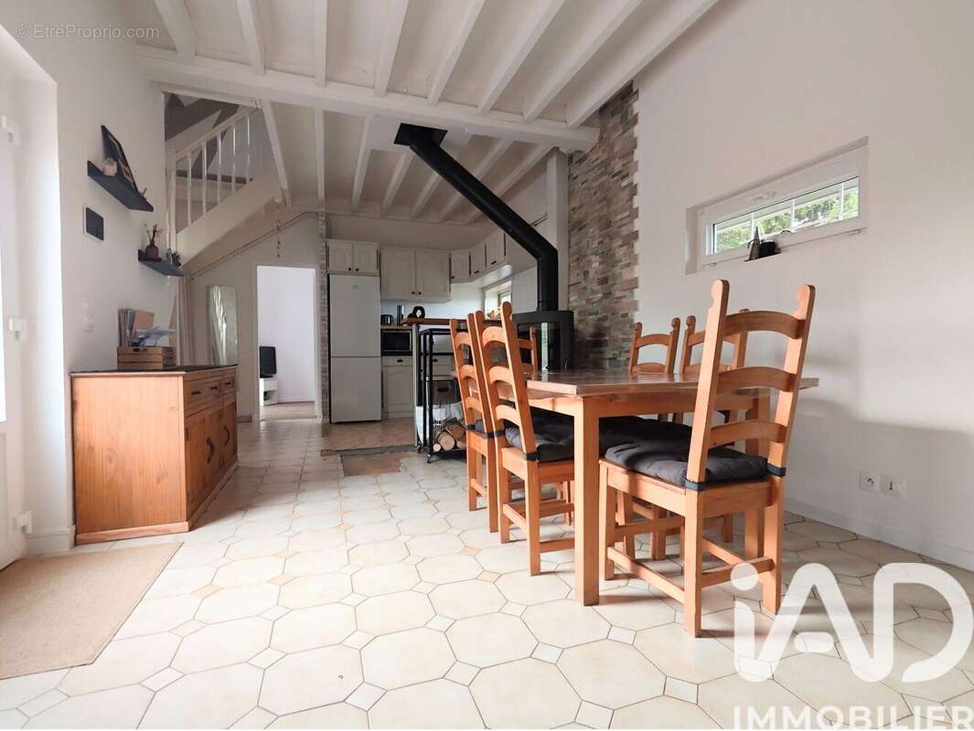 Photo 3 - Maison à MORET-SUR-LOING