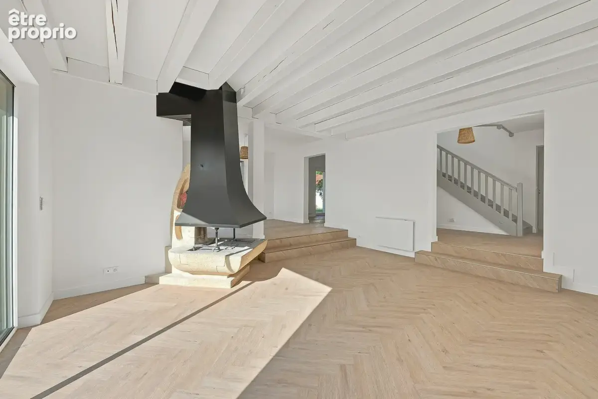 EXCLU à CESSY, villa individuelle T6 avec jardin, garage et vue - photo 6