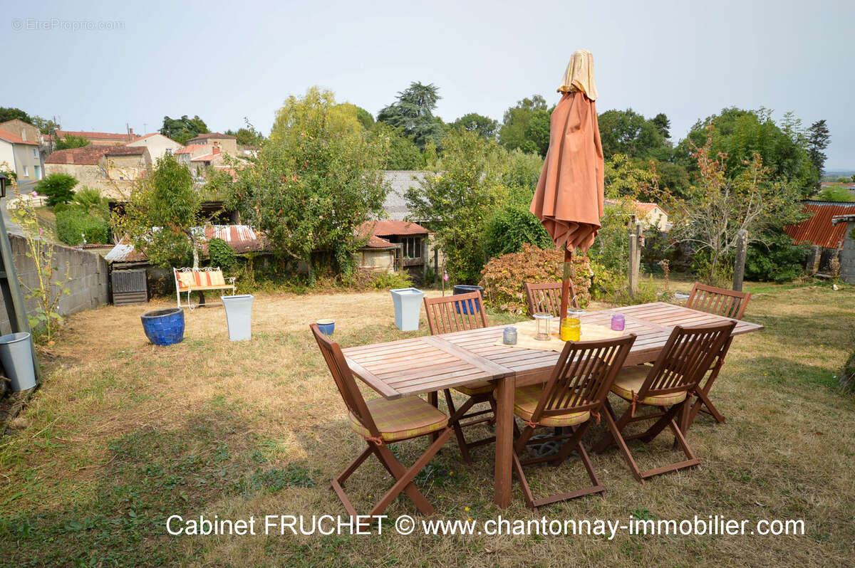 Maison de caractère 3 chambres et jardin - photo 2