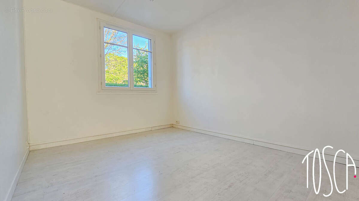 Appartement à THIAIS