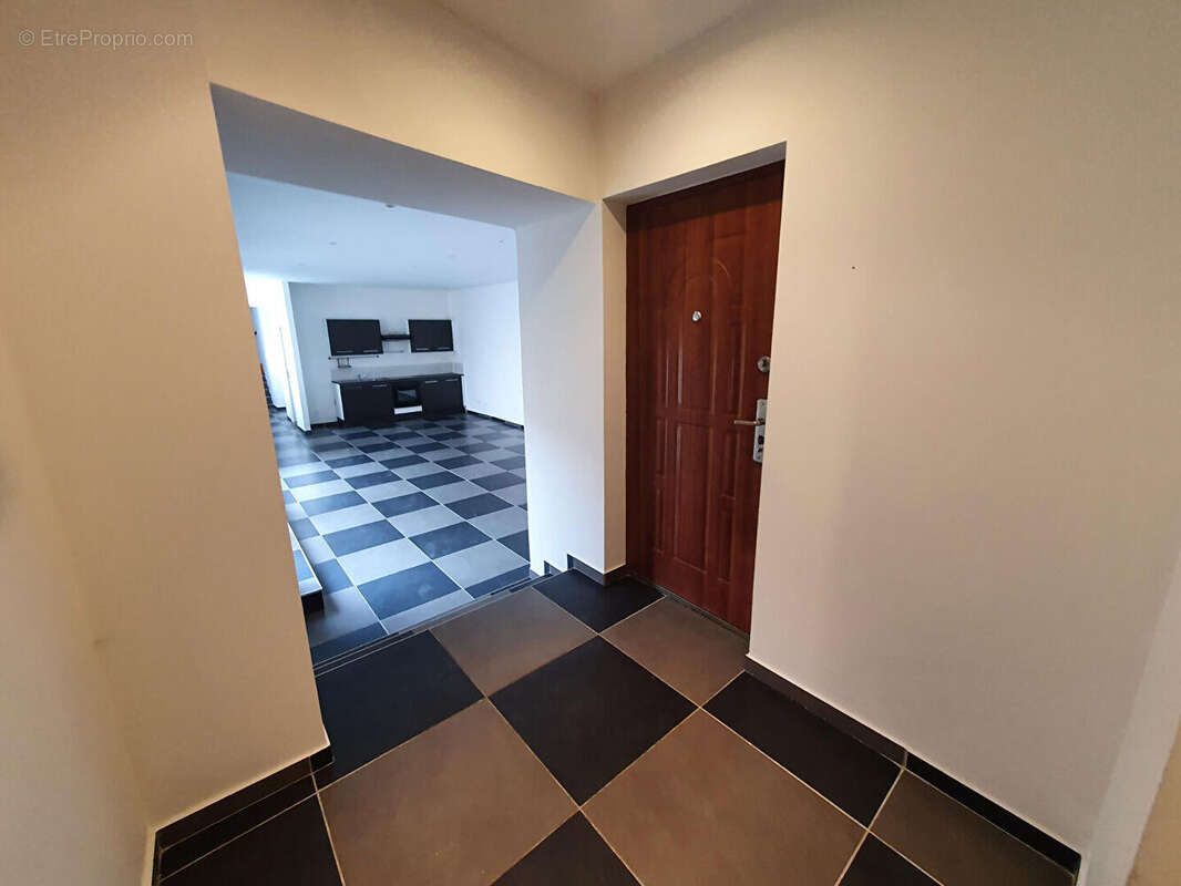 Appartement à SAINT-QUENTIN