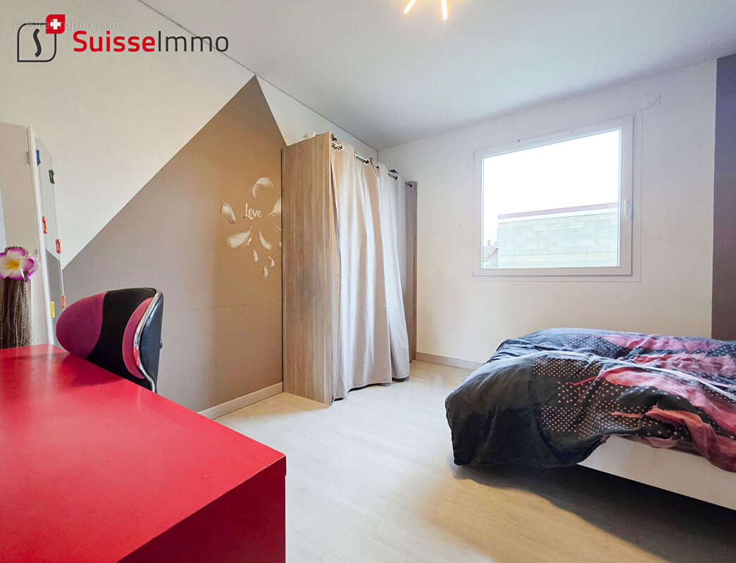 Maison d'architecte L Isle Sur Le Doubs 6 pièce(s) 164 m2 - photo 12