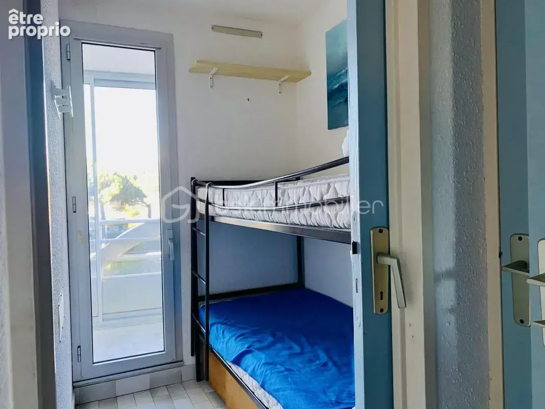 La Grande-Motte – Studio avec cabine, loggia et parking à proximité des plages - photo 5