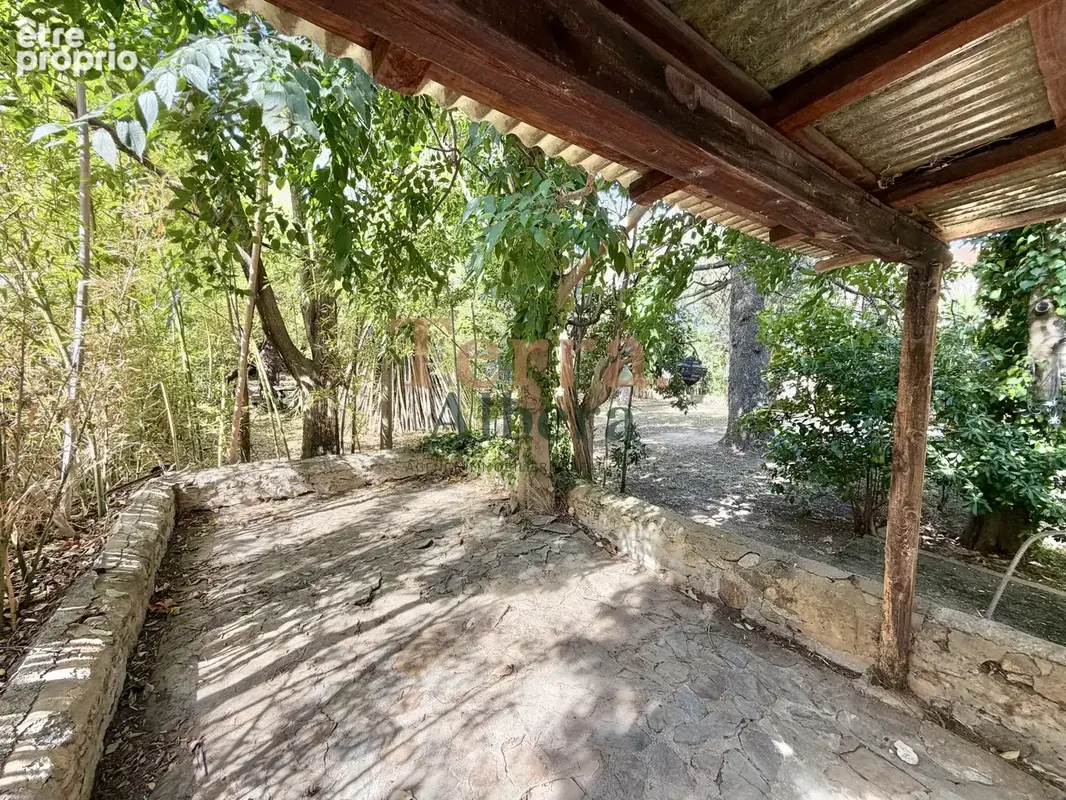 Sorède - Belle maison en pierre avec parc arboré - photo 2