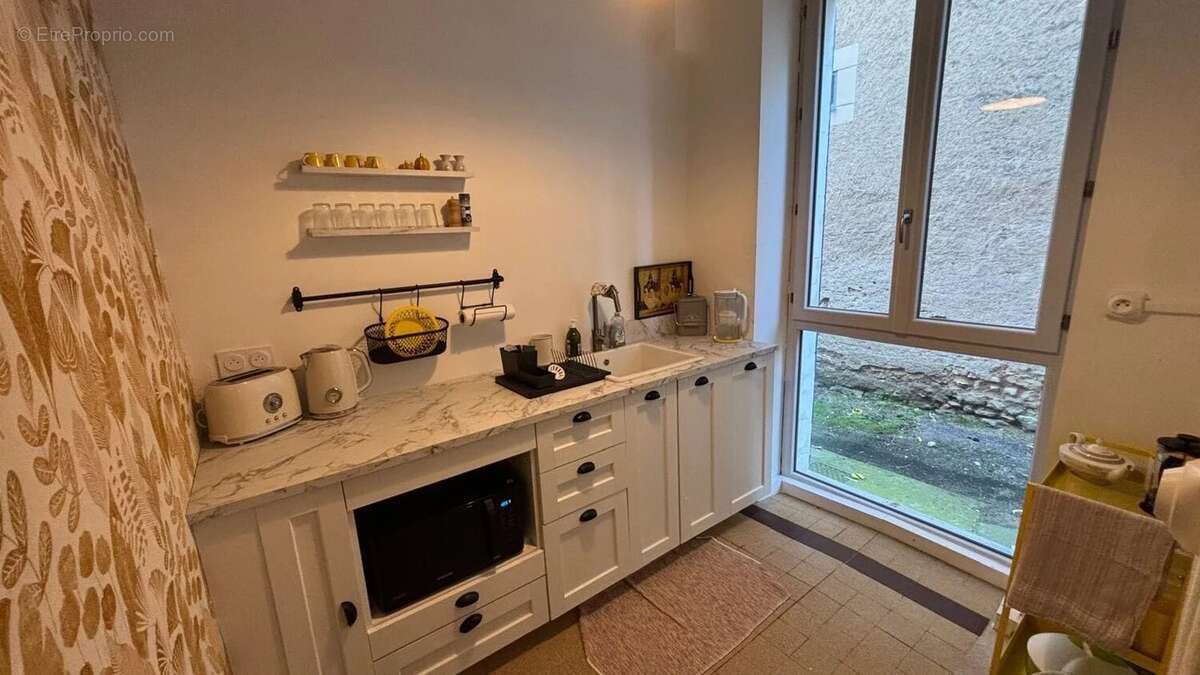 Maison à MONTMORILLON