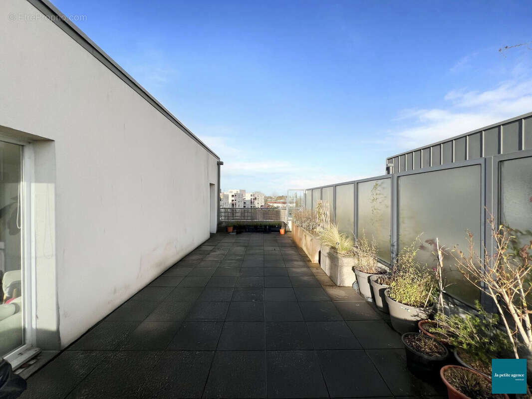 Appartement à HEROUVILLE-SAINT-CLAIR