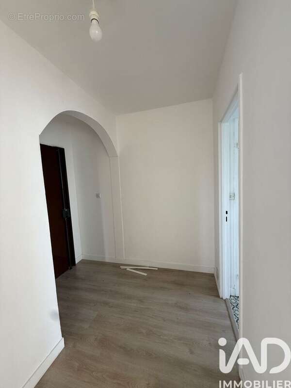 Photo 7 - Appartement à EPINAY-SOUS-SENART