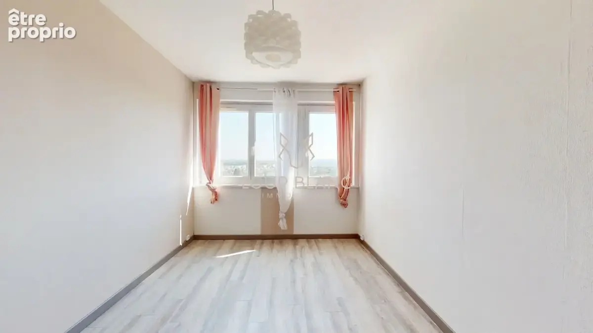 Appartement T4 - 3 chambres - 76m2 - photo 5