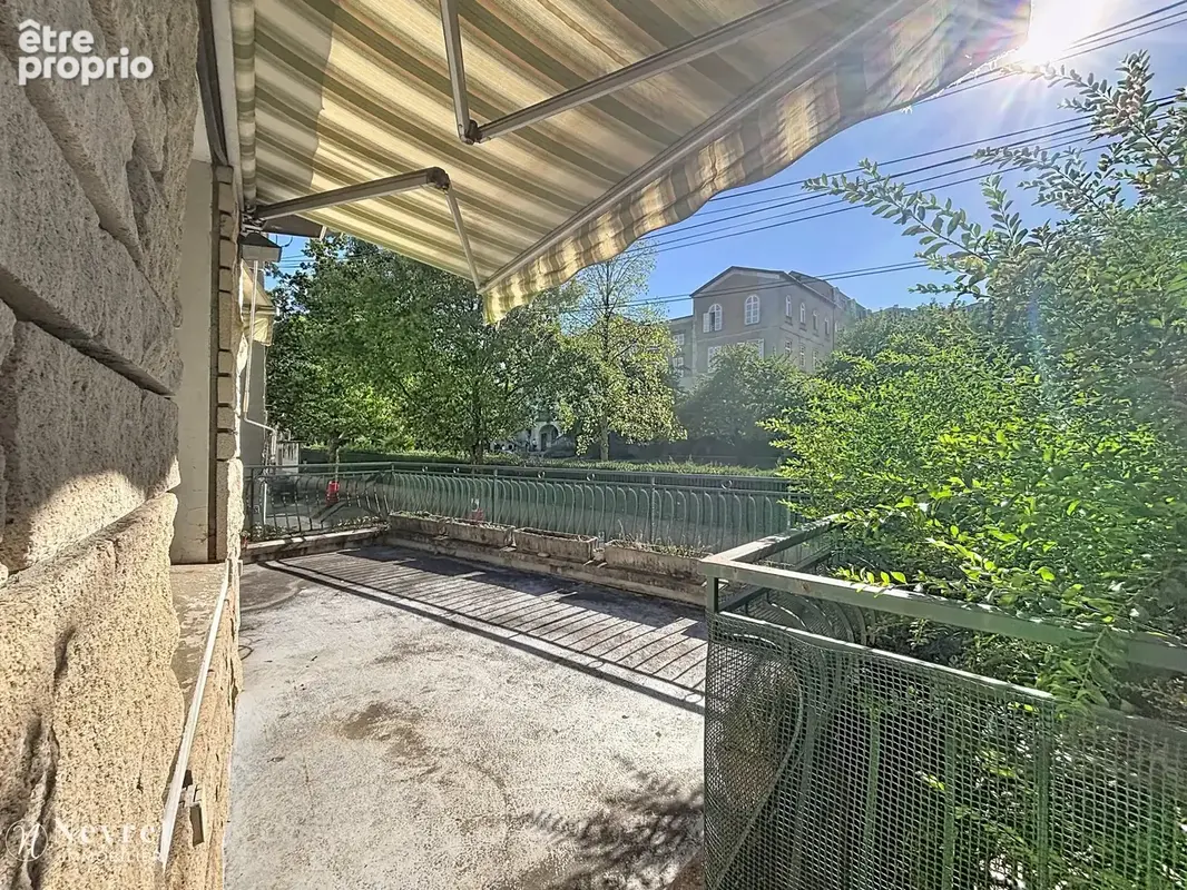 En exclusivité chez Neyret Oullins  Maison de ville de caractère avec terrasse, garage et cave - photo 4