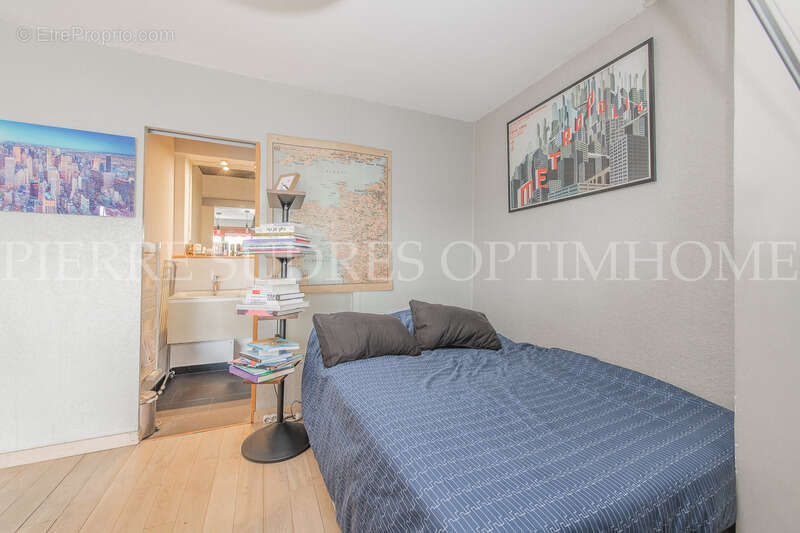 Appartement à PARIS-11E