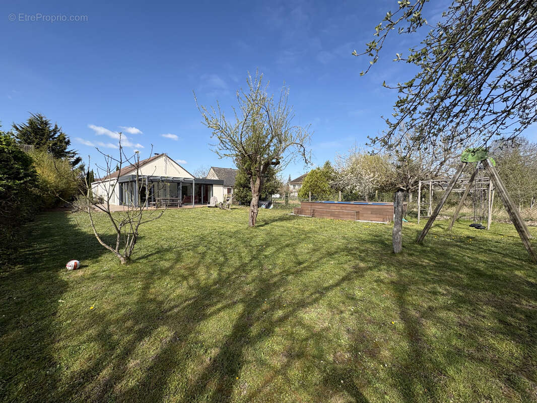 Maison à ROCHECORBON