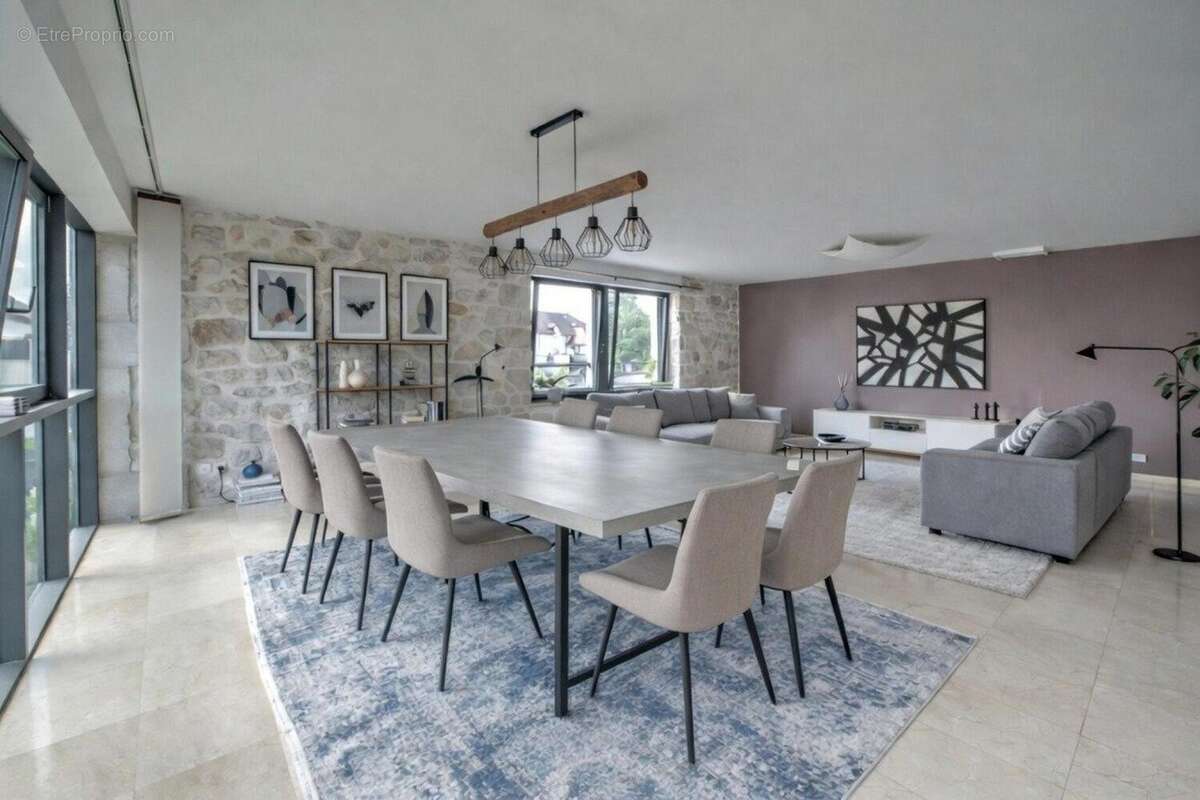 Photo 4 - Appartement à SAINT-GENIS-POUILLY