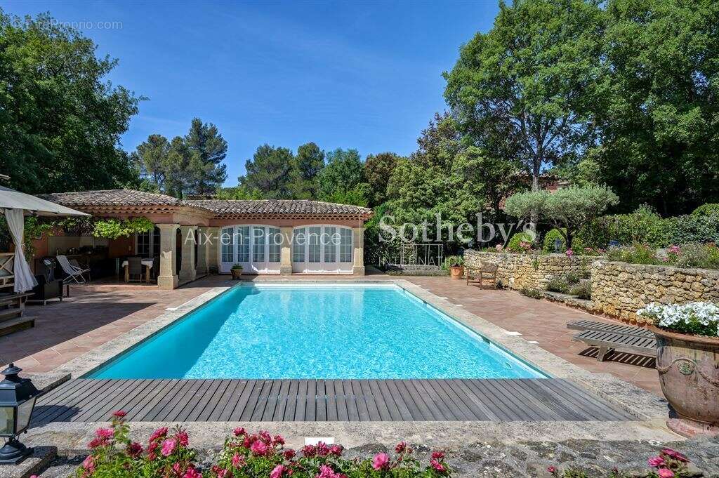 Maison à SAINT-MARC-JAUMEGARDE