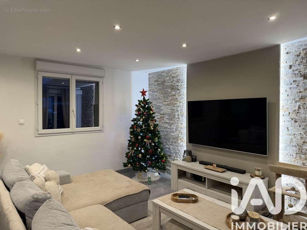 Photo 3 - Maison à VILLARGONDRAN