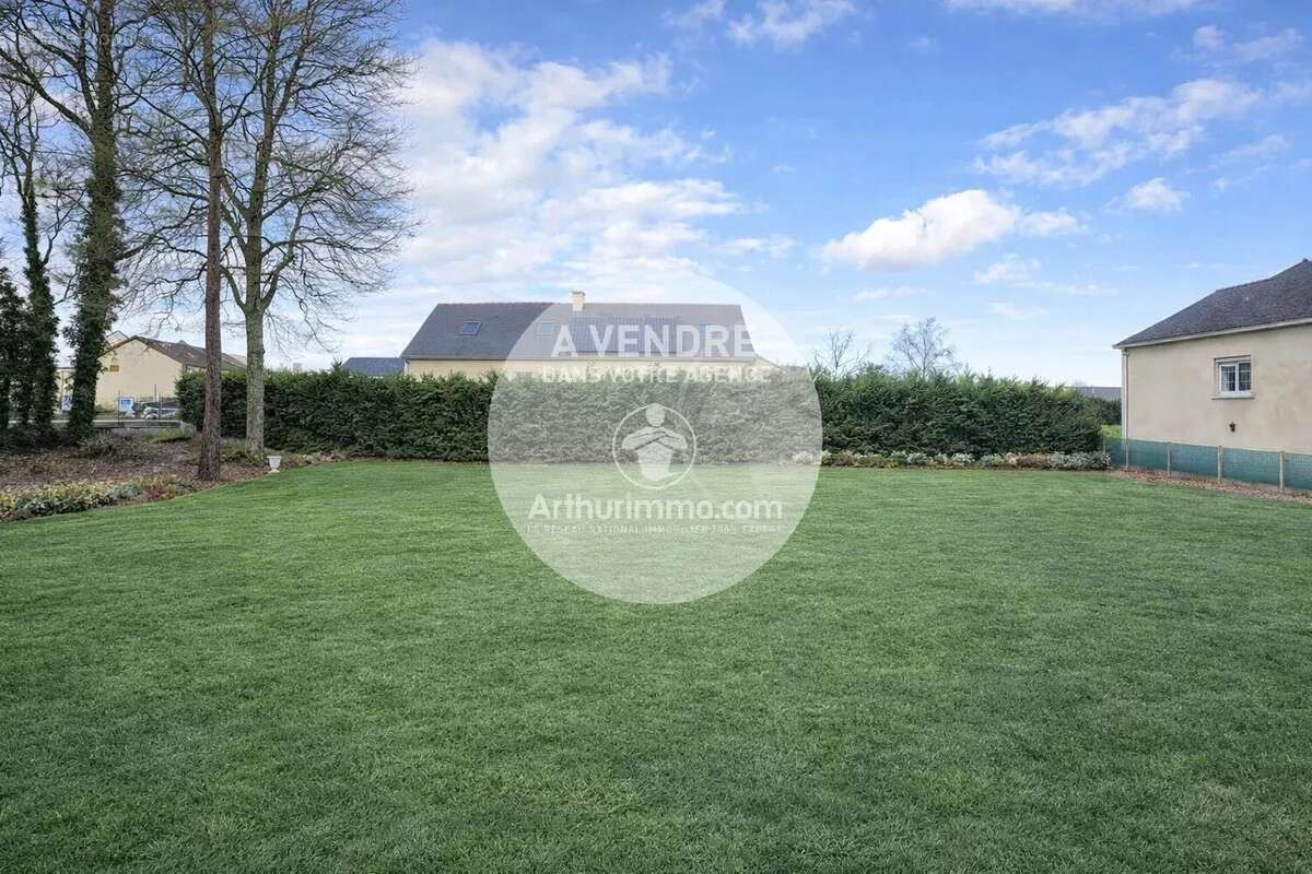 Terrain à PETIT-MARS