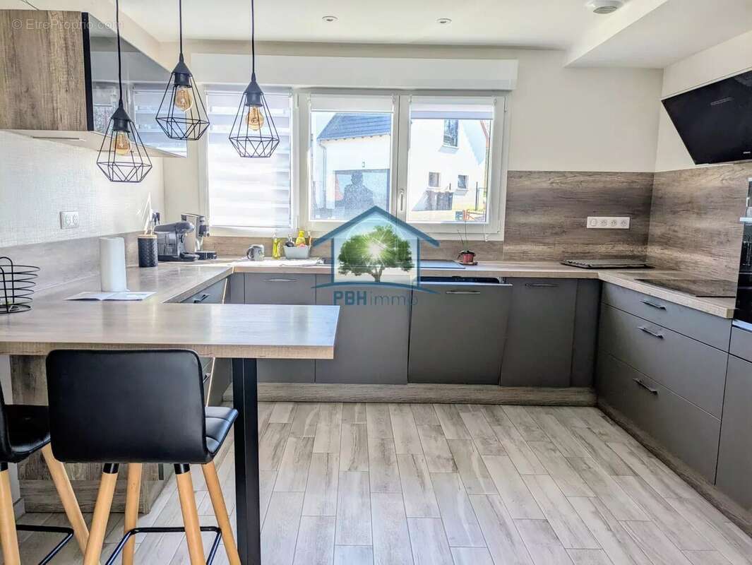 Maison à OBERMODERN-ZUTZENDORF