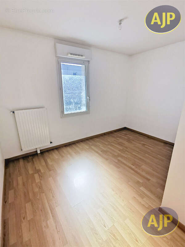 Appartement à SAINTE-LUCE-SUR-LOIRE