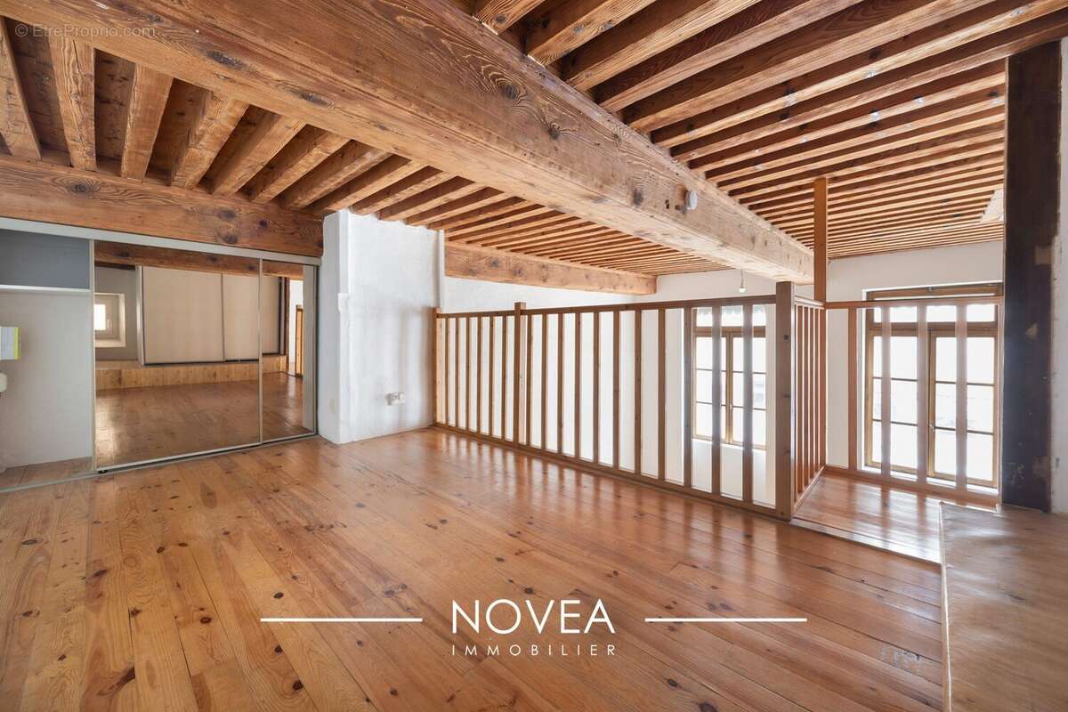Appartement à LYON-1E