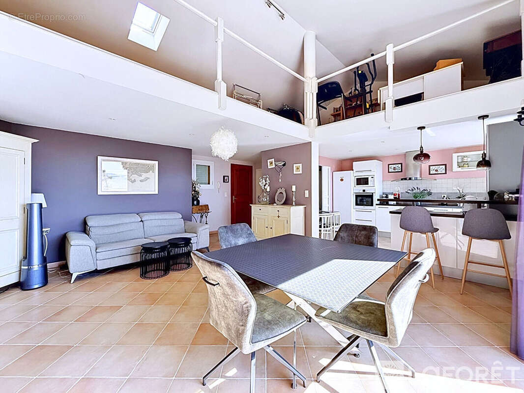 Maison à HYERES