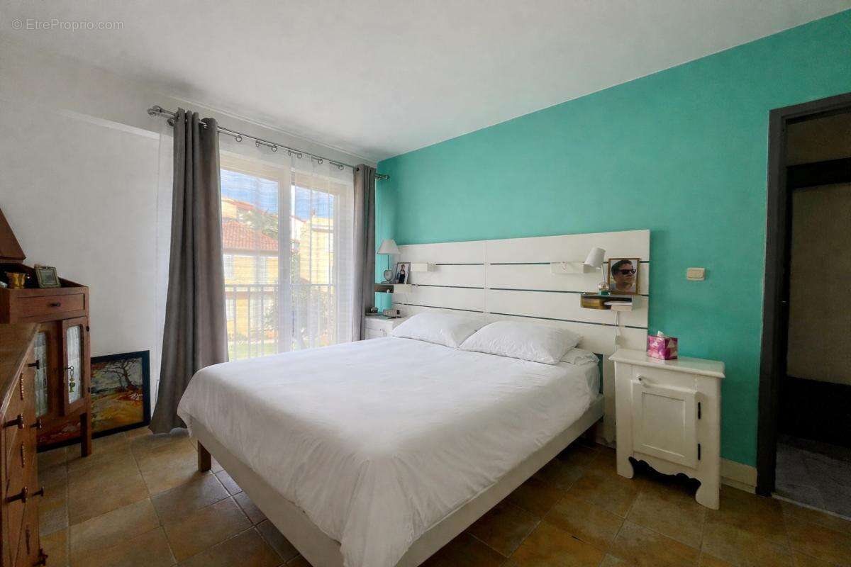 Appartement à HYERES