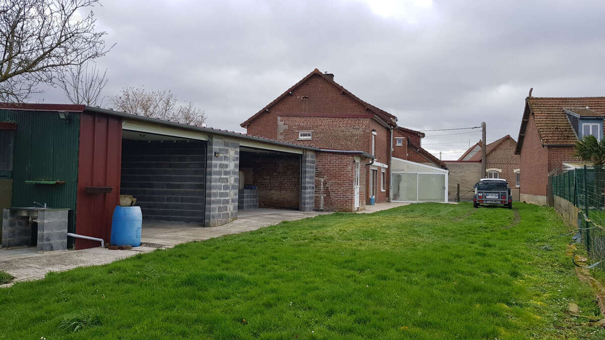 Maison à NEUVILLE-BOURJONVAL