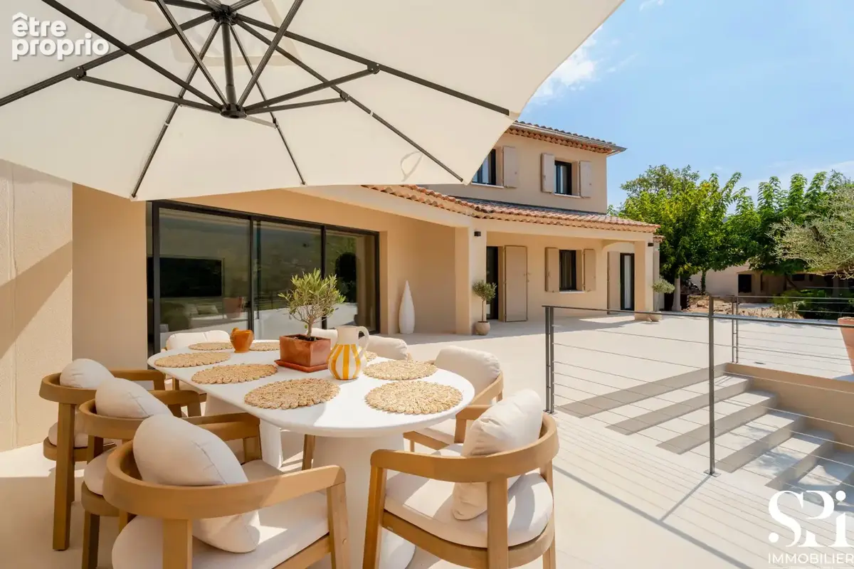Villa rénovée 222 m2 piscine - Solliès-Toucas - photo 6