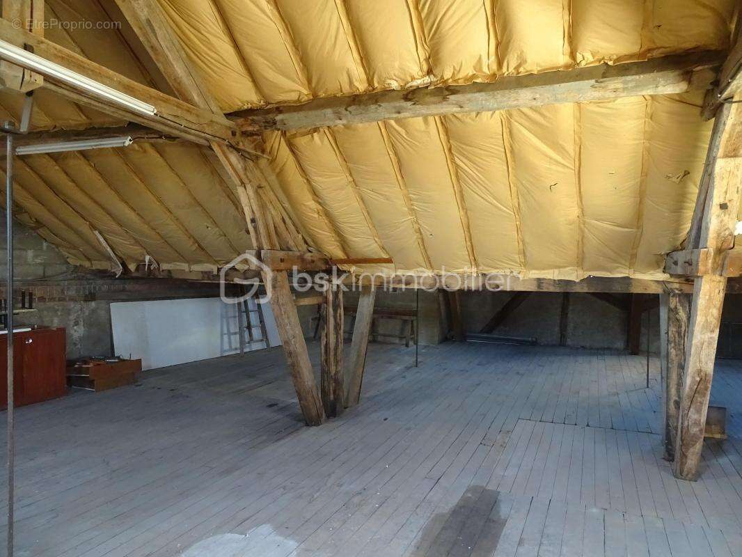 Appartement à COULLONS