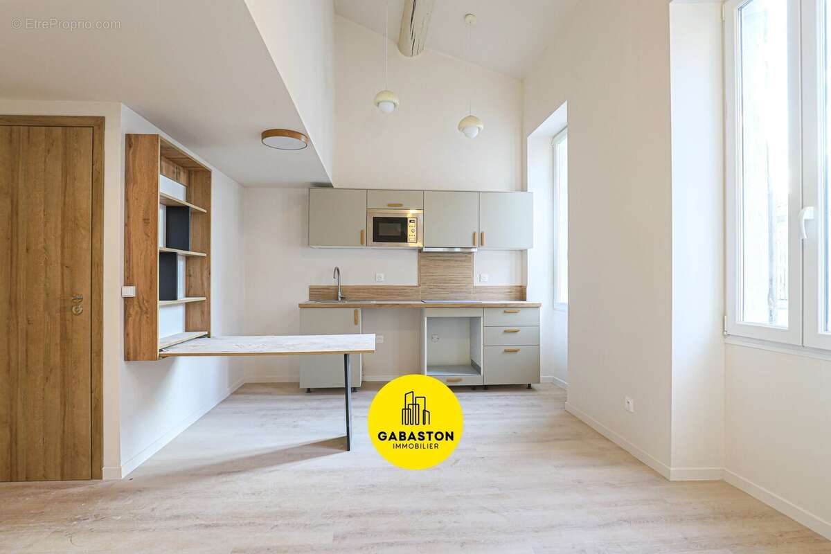 Appartement 36 m² à Marseille-4e  - photo 2