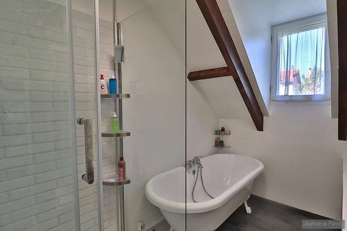 Maison à VERRIERES-LE-BUISSON