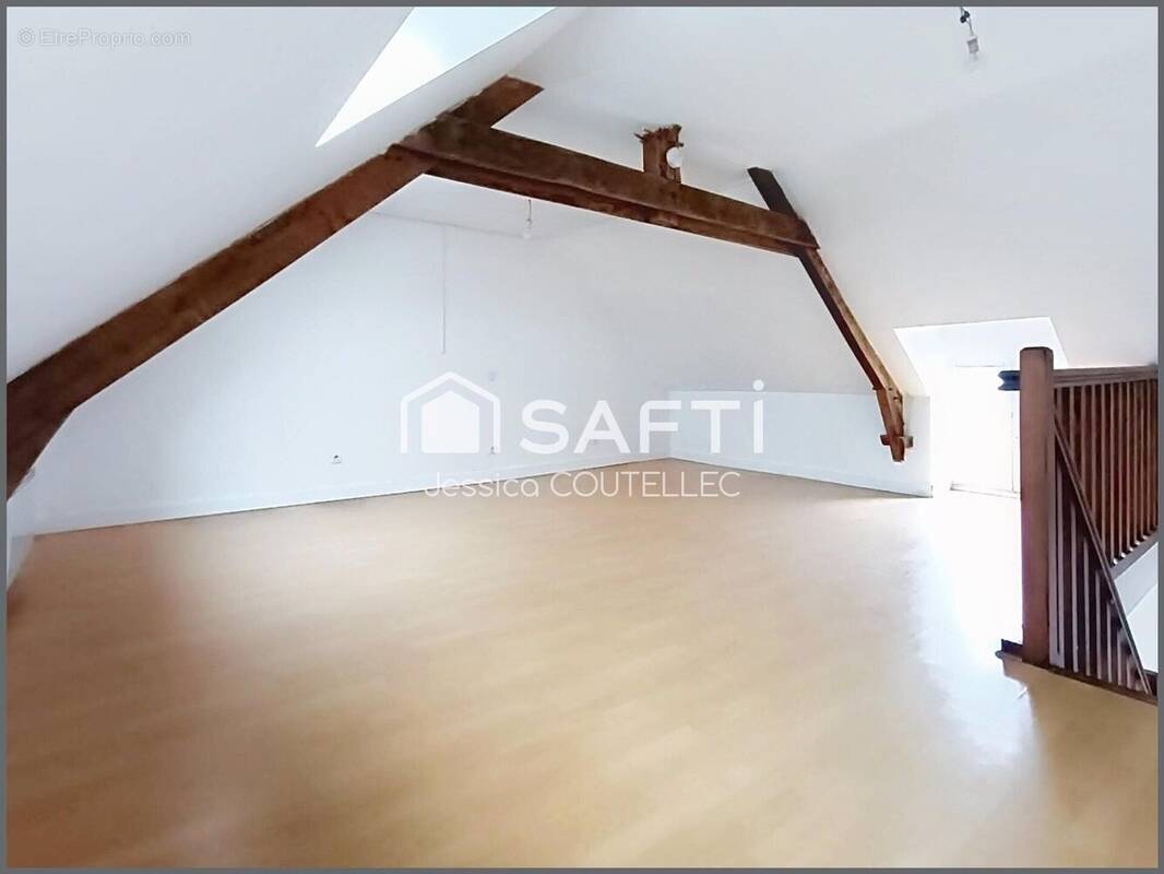 Photo 1 - Maison à CRUGUEL