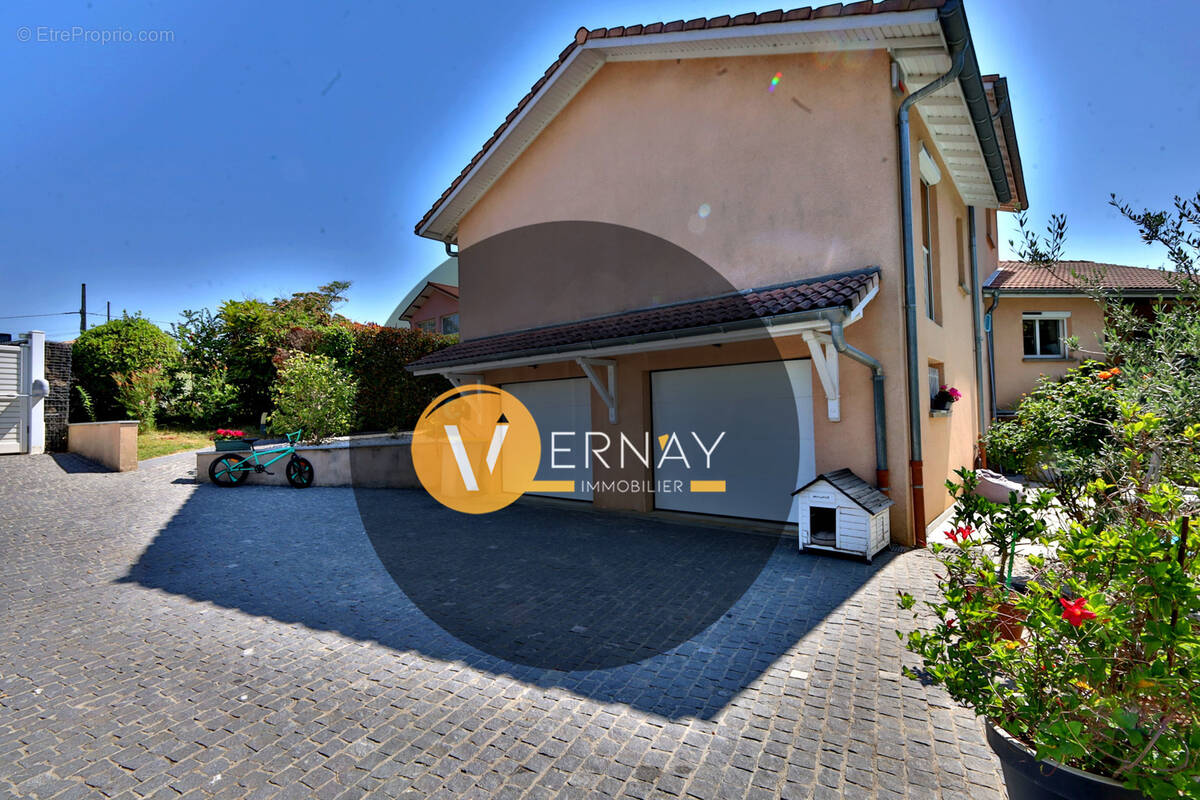 Maison à VALENCIN