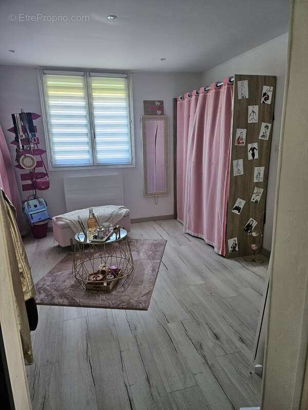 Maison à LE GIROUARD