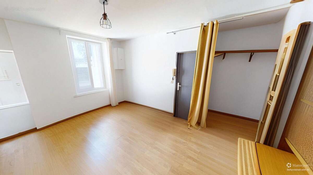 Appartement 34 m² à Orleans  - photo 2