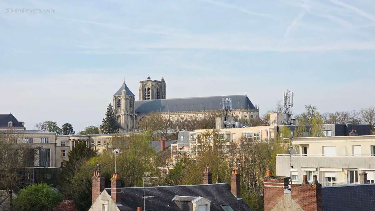 Appartement à BOURGES