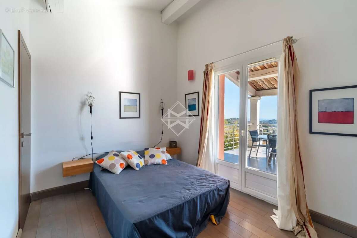 Maison à VENCE