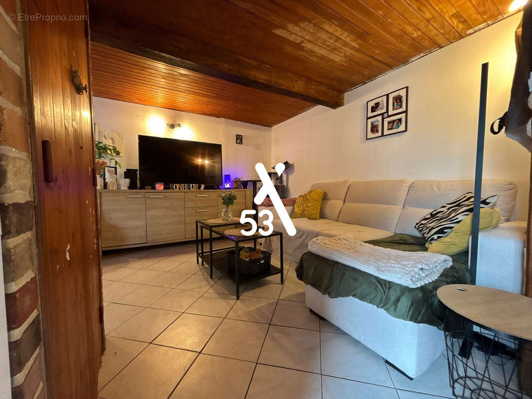 Maison 76 m² à Blendecques  - photo 5