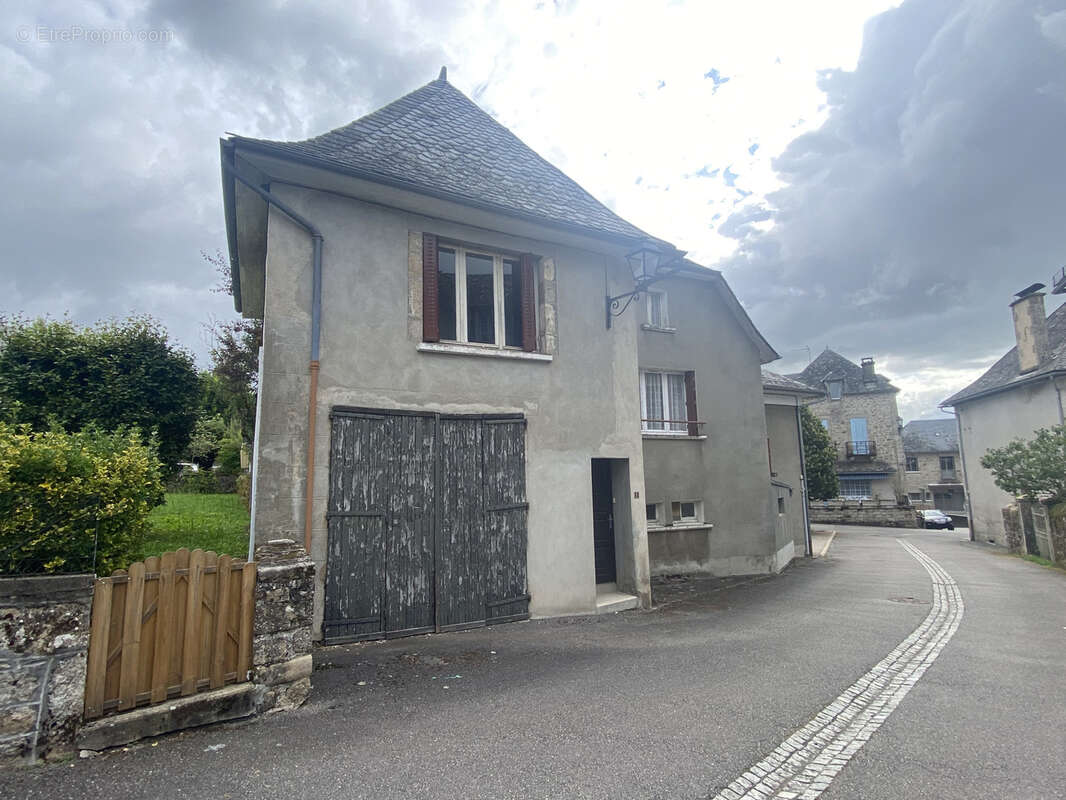 Ensemble immobilier - photo 10