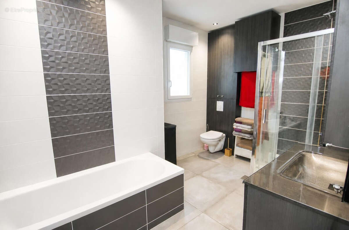 Maison 6 Pièces -105.35 m2- 57245 Jury - photo 12
